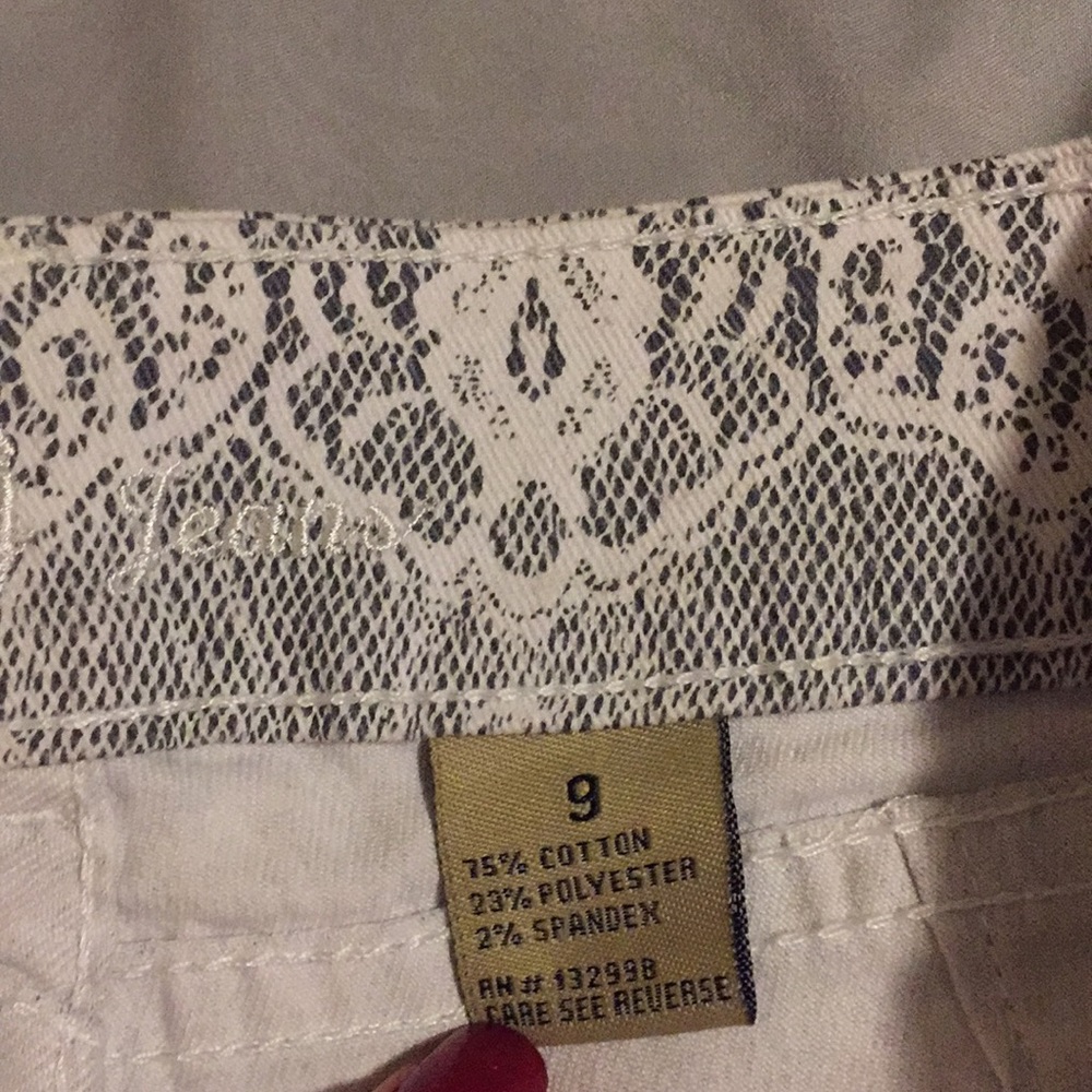 Jeans - Picture 5 of 5
